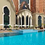 Bab Al Qasr Hotel