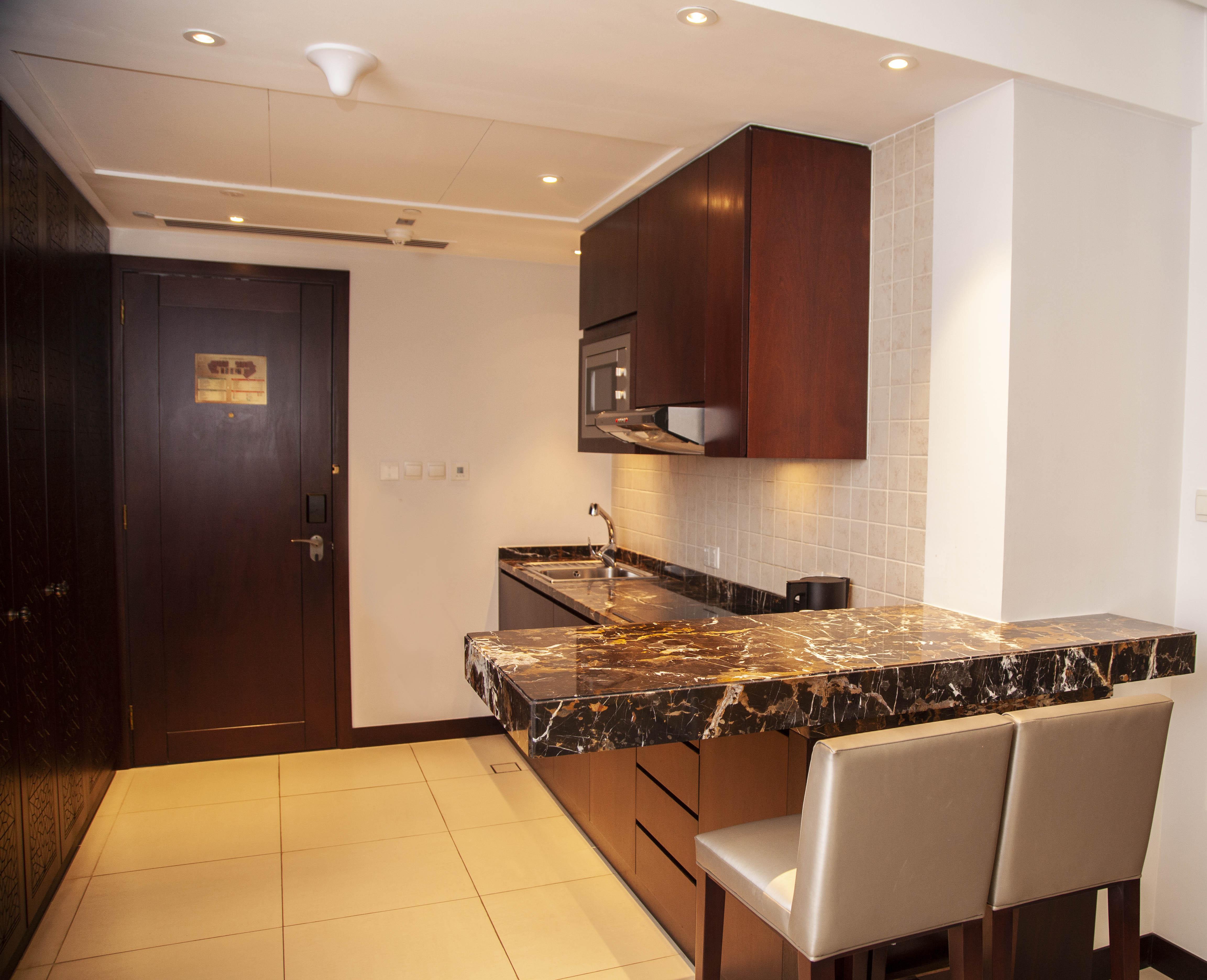 Bab Al Qasr Hotel 5*