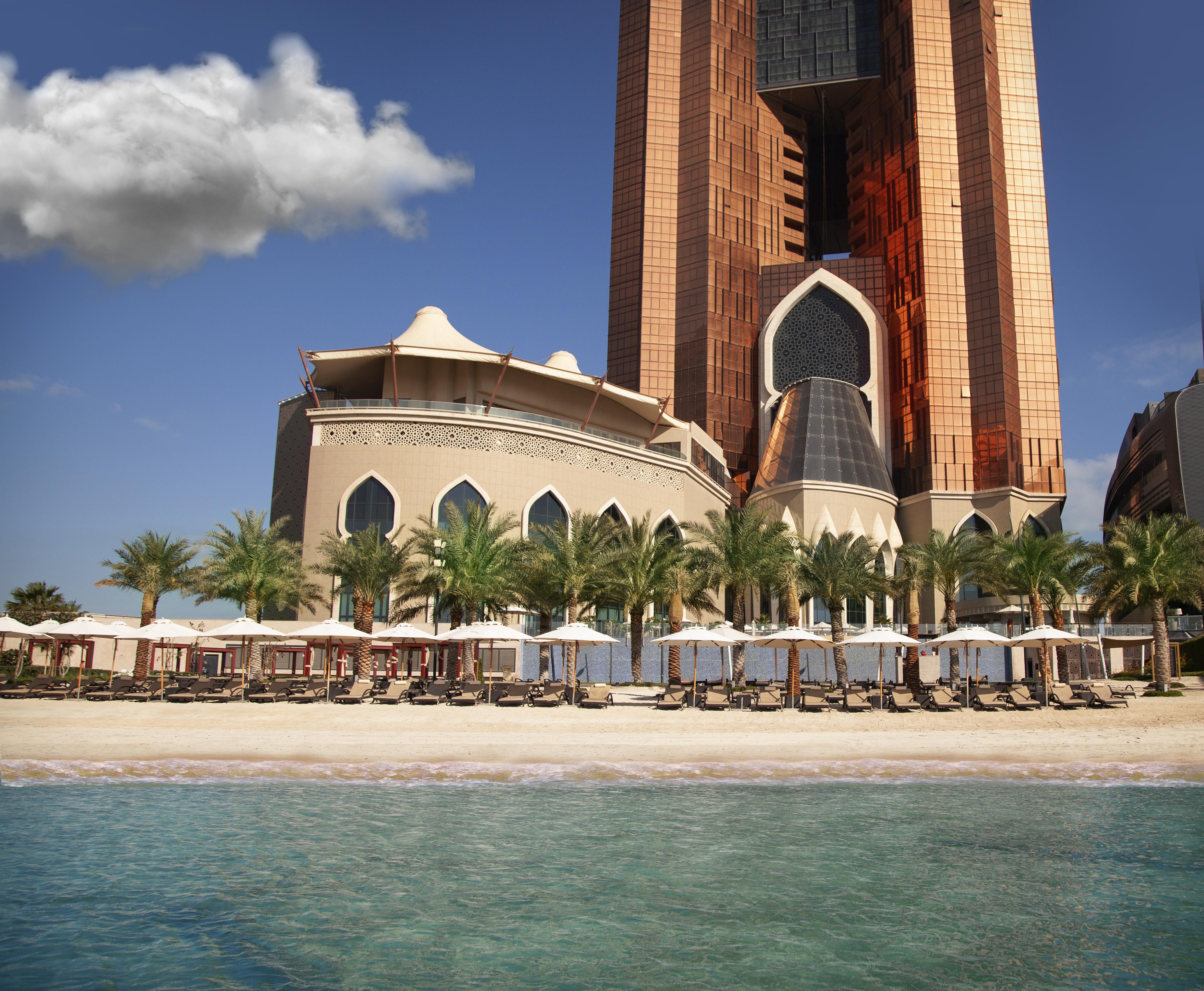 Bab Al Qasr Abu Dhabi