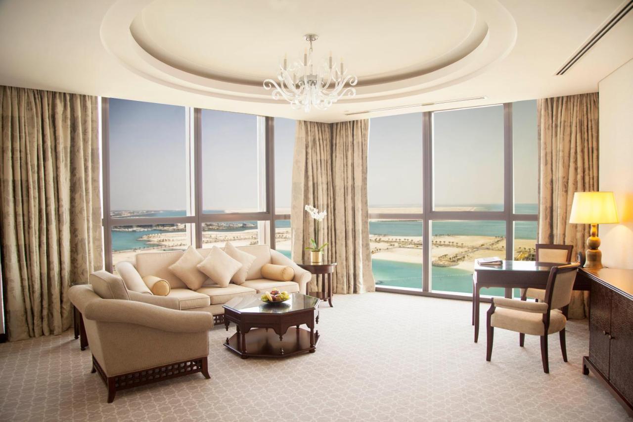 Bab Al Qasr